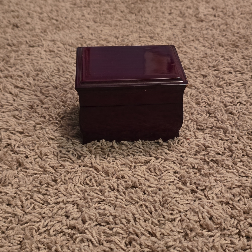 Small Glossy Dark Brown Wood Jewelry Box